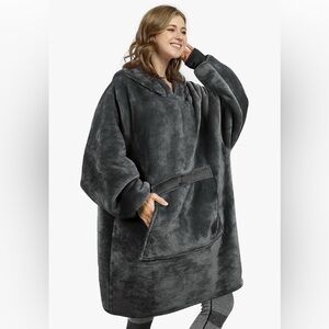 Catalonia Blanket Hoodie